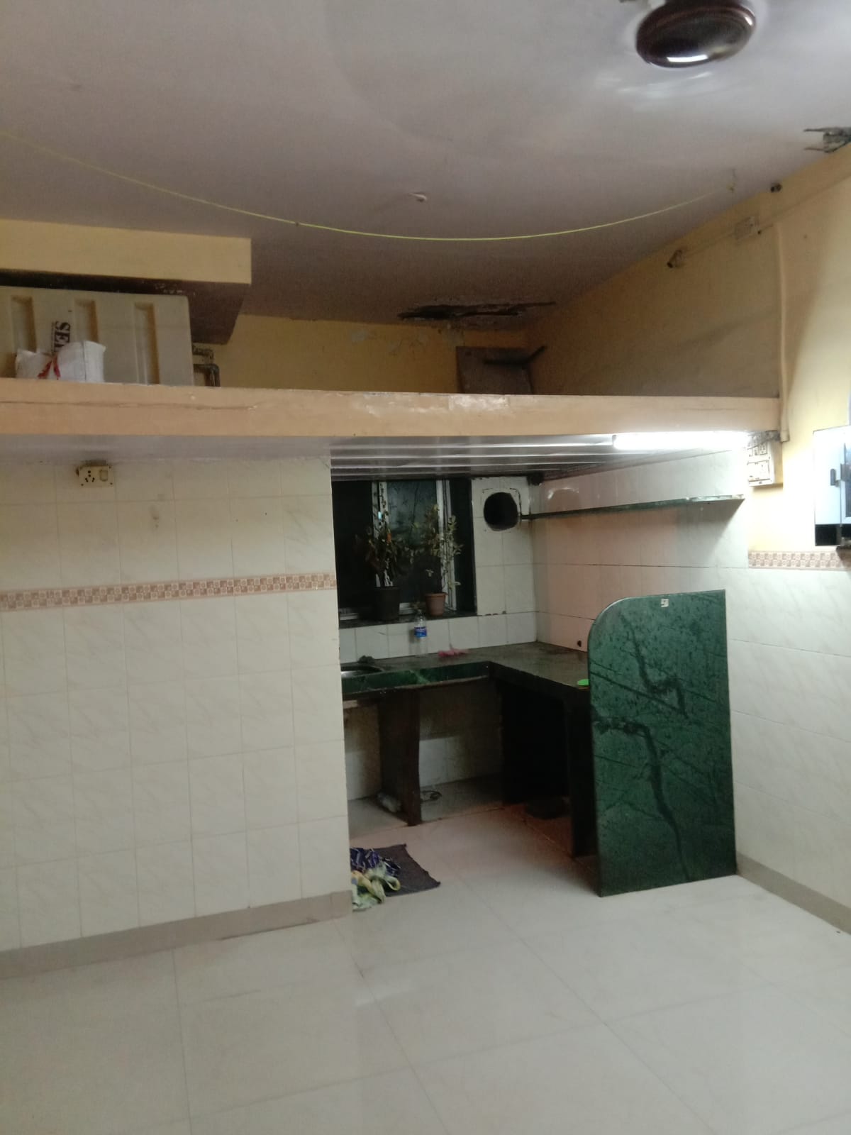 1 Rk Flats Apartments For Rent In Mandar Niketan Byculla Mumbai Multiliving