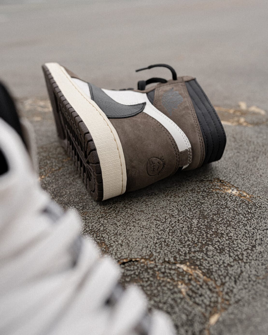 picture 3 showing the Nike travis scott aj1 high