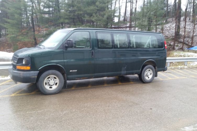 2003 chevrolet express 3500 ls van