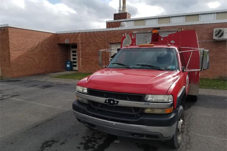 2001 chevy 3500 dual wheel 4wd silvaredo