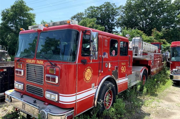 1995/2006 Seagrave Marauder tillered aerial ladder Online Government