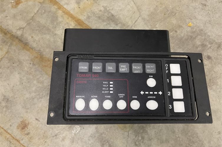 2 Tomar L940 Siren Control Boxes Online Government Auctions of