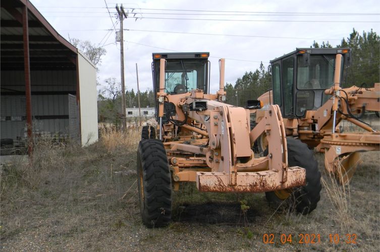 2004 Case 845 motor grader Online Government Auctions of Government