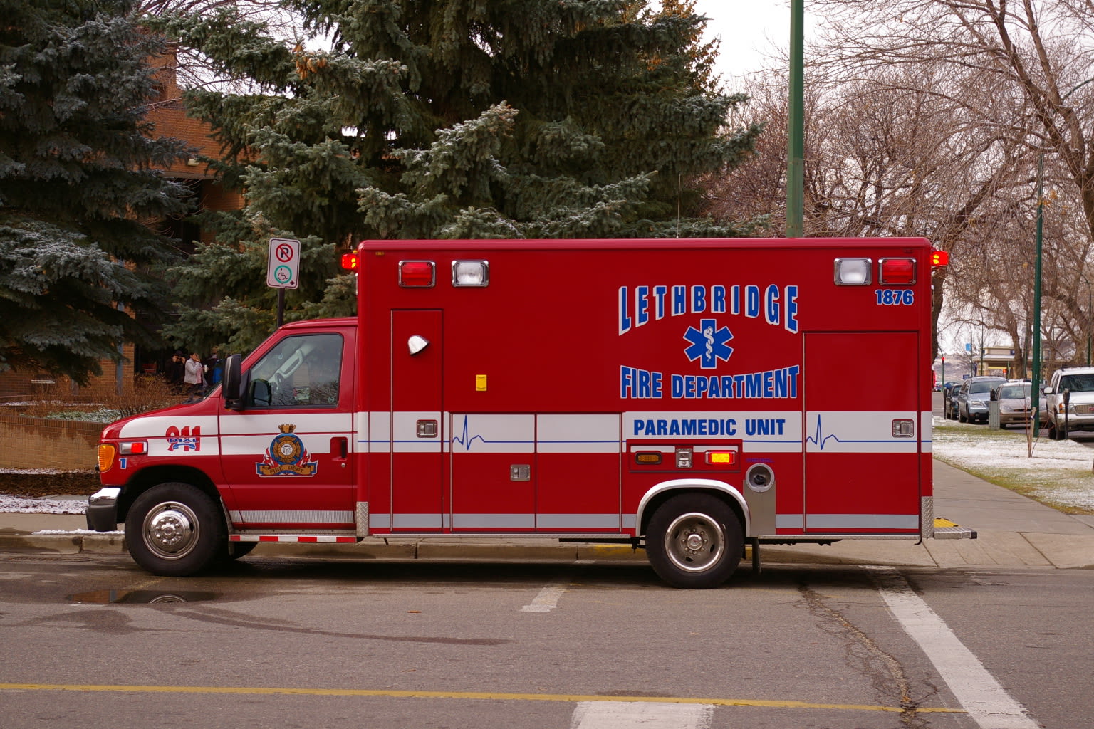 A Comprehensive Look Inside an Ambulance - Municibid Blog