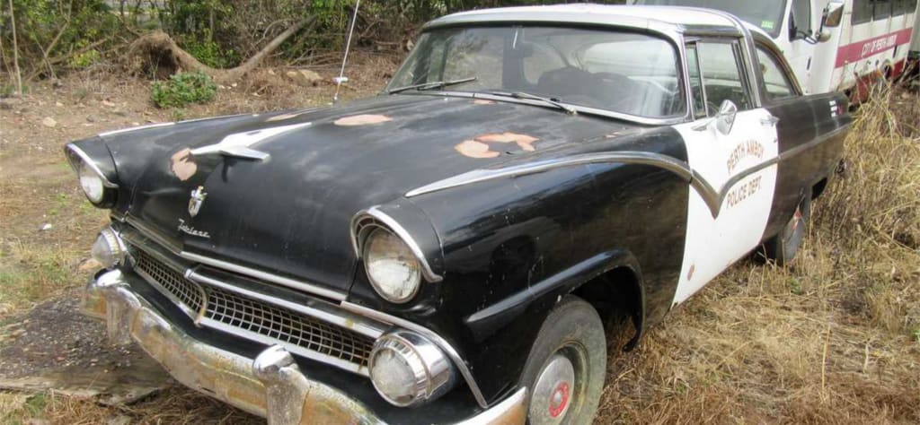 1955 Ford Fairlane Police Car