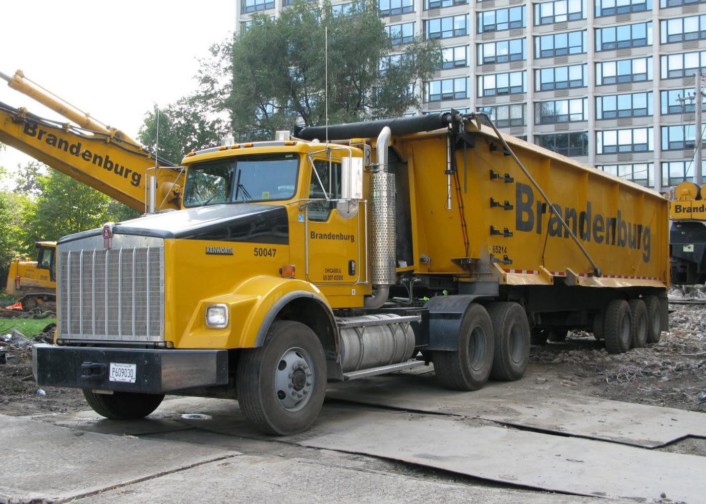 Brandenburg semi-trailer end dump