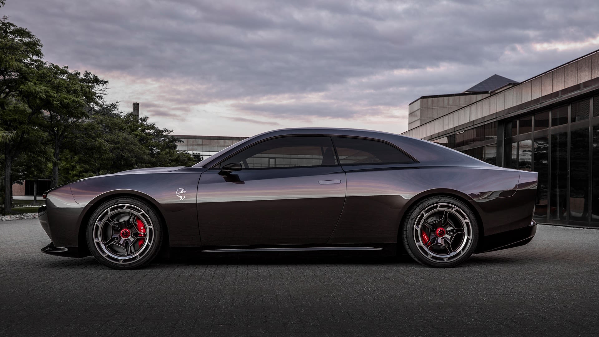 2022 Dodge Charger Daytona SRT, one of the configurations of Charger muscle cars, with 670 horsepower and lower carbon footprints than other cars.