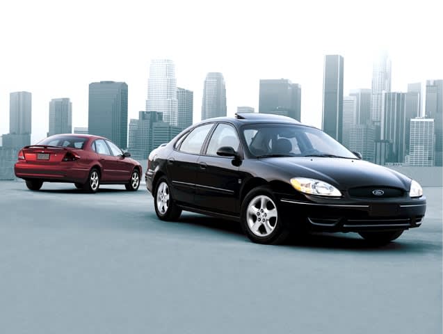 2004 Ford Taurus cars, among the Ford Taurus years to avoid because of customer complaints.