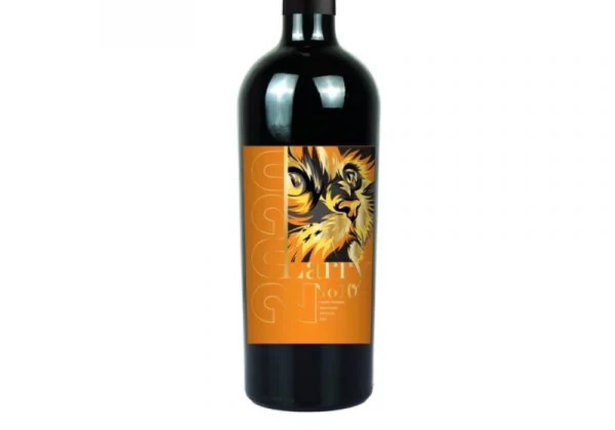 Larry No 10 Cabernet Sauvignon Red Wine vineyard