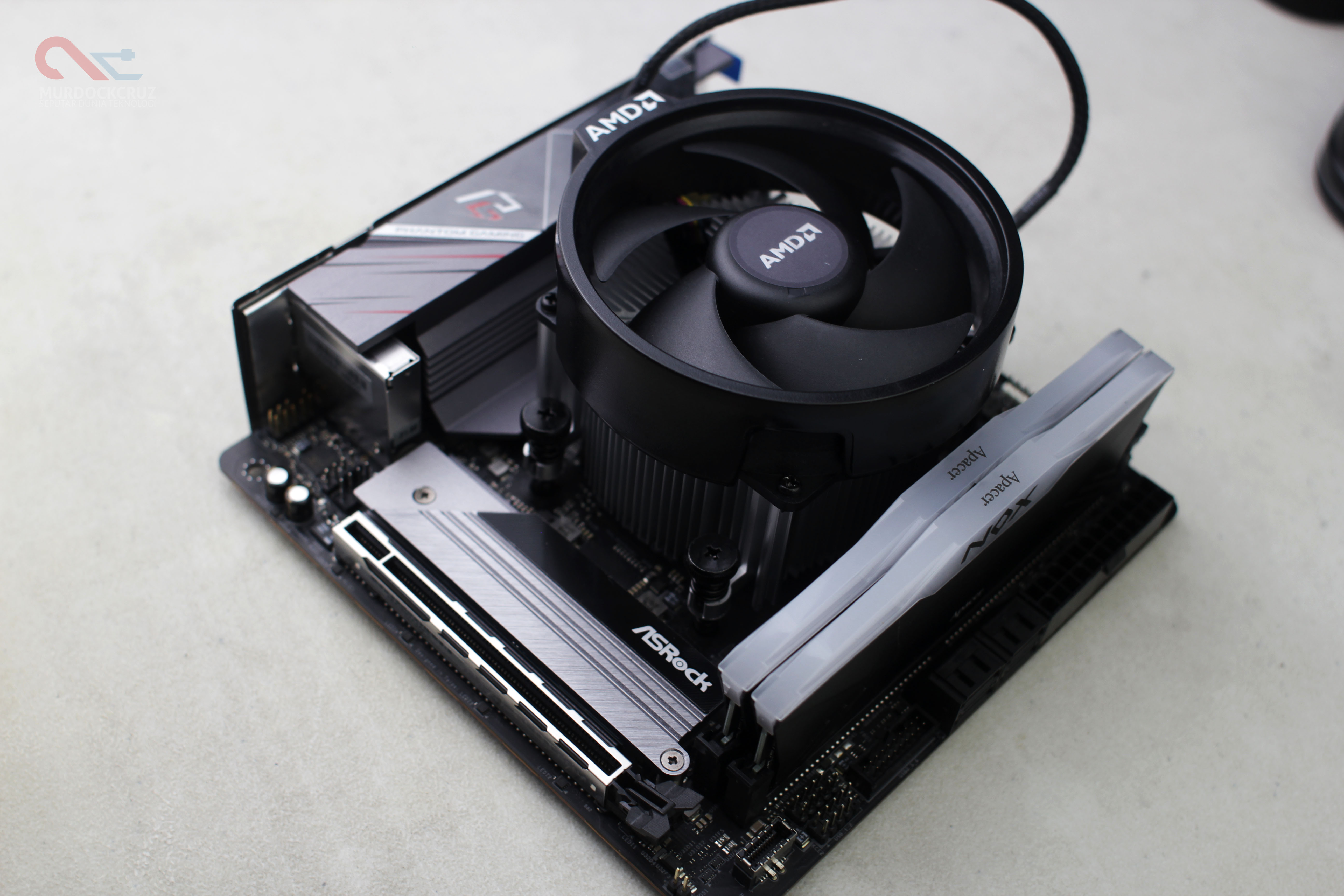 ASRock B550 Phantom Gaming-ITX/AX
