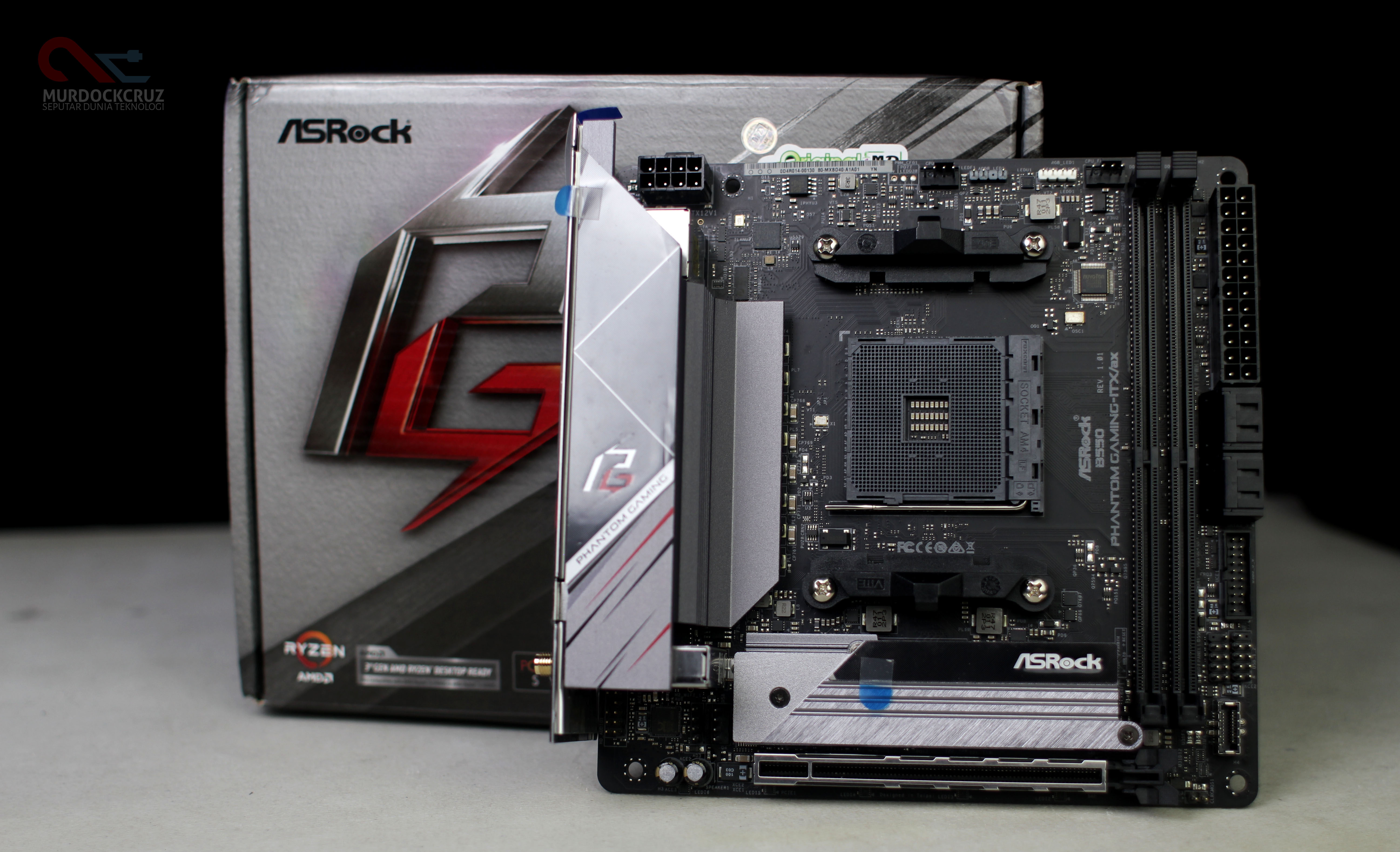 ASRock B550 Phantom Gaming-ITX/AX