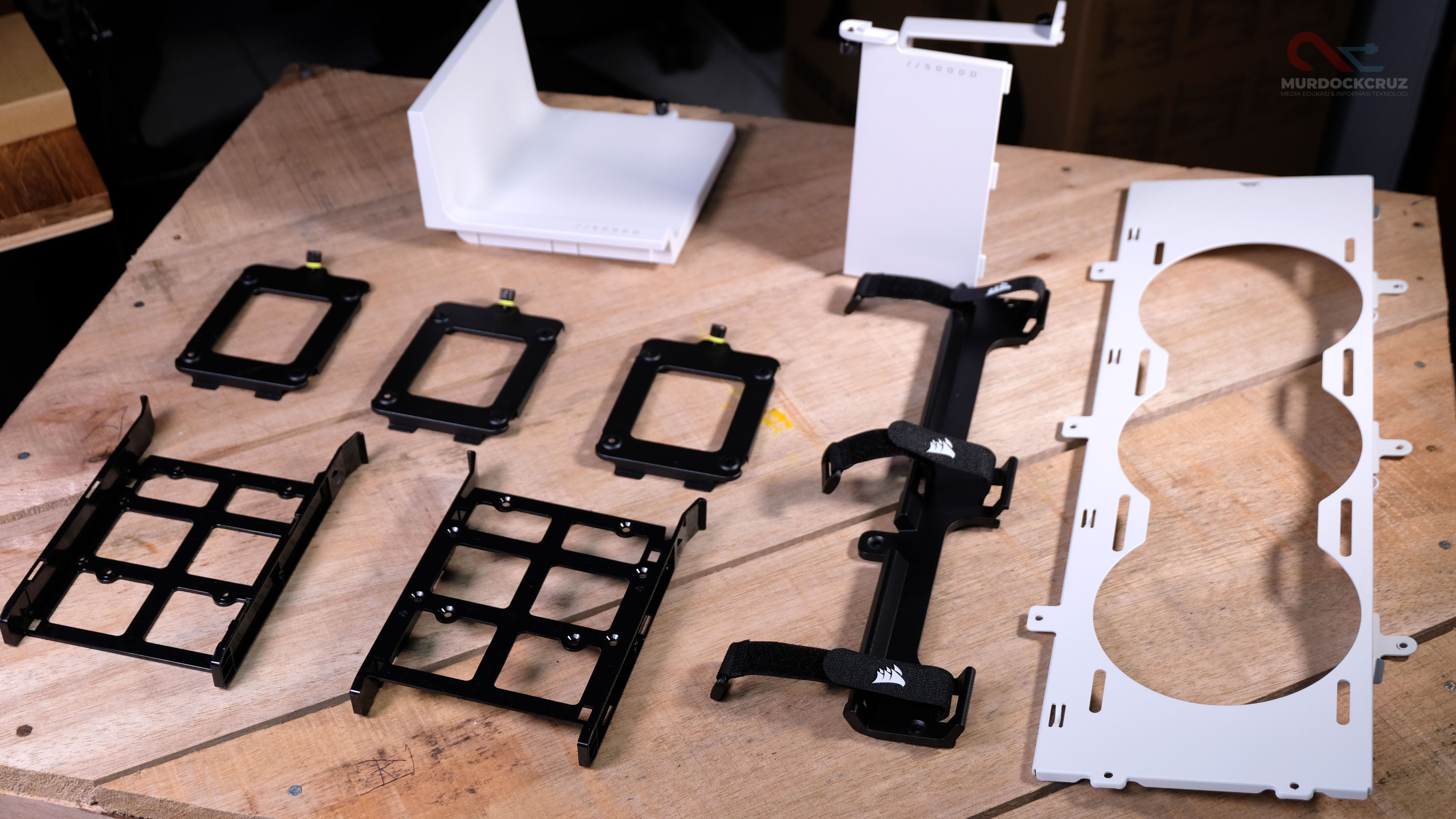 CORSAIR 5000D AIRFLOW