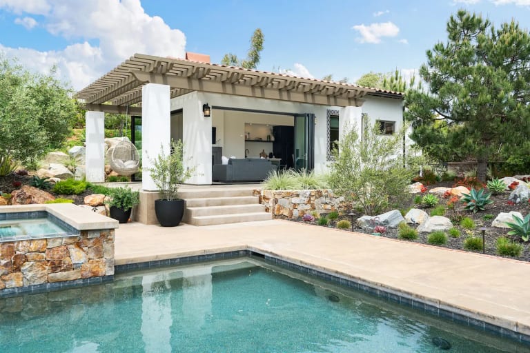 Responsive house