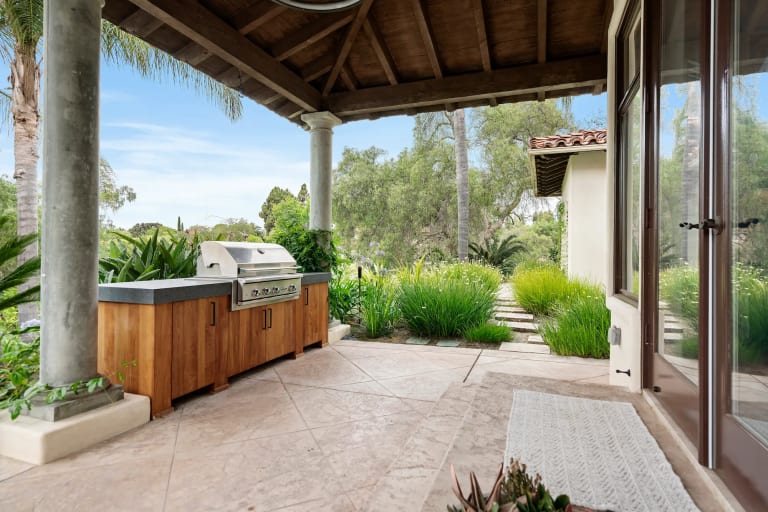 Backyard transformation in San Diego by Murray Lampert Design-Build