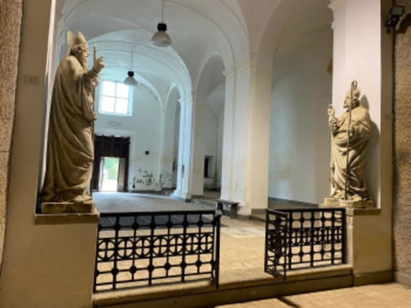 Chiesa di San Tolomeo Fuori le mura