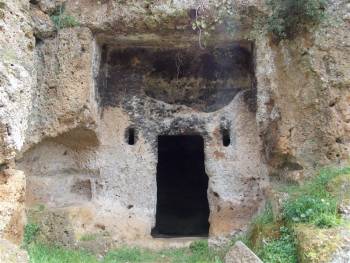 via amerina e necrepoli di tre ponti