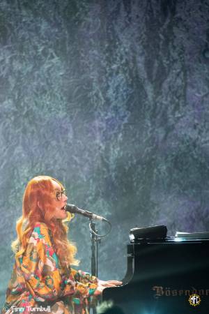 Image of Tori Amos @ Arlene Schnitzer Concert Hall - Portland, OR