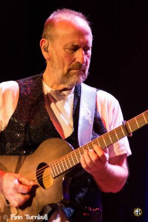 Image of Colin Hay @ Elsinore Theatre - Salem, OR