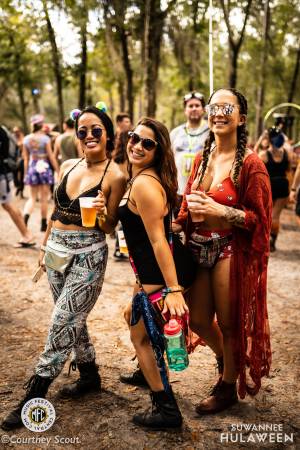 Image of 50 Remarkable Images from Suwannee Hulaween 2018