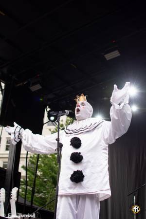 Image of Tenacious D @ Pioneer Courthouse Square - Portland, OR