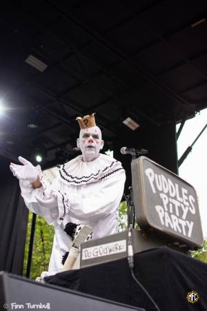 Image of Tenacious D @ Pioneer Courthouse Square - Portland, OR