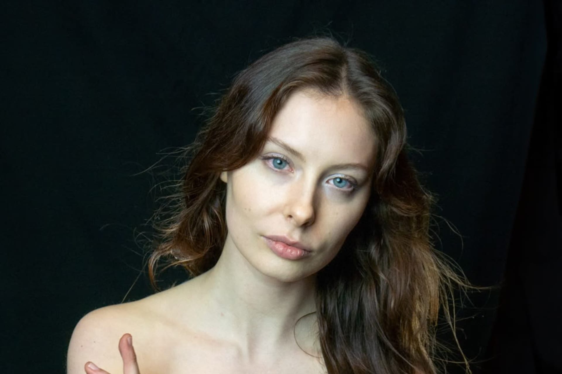 Astri, Konsertpianist, bild 1