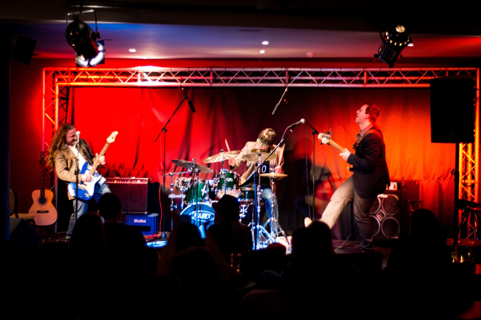 Drumming for You, bild 2