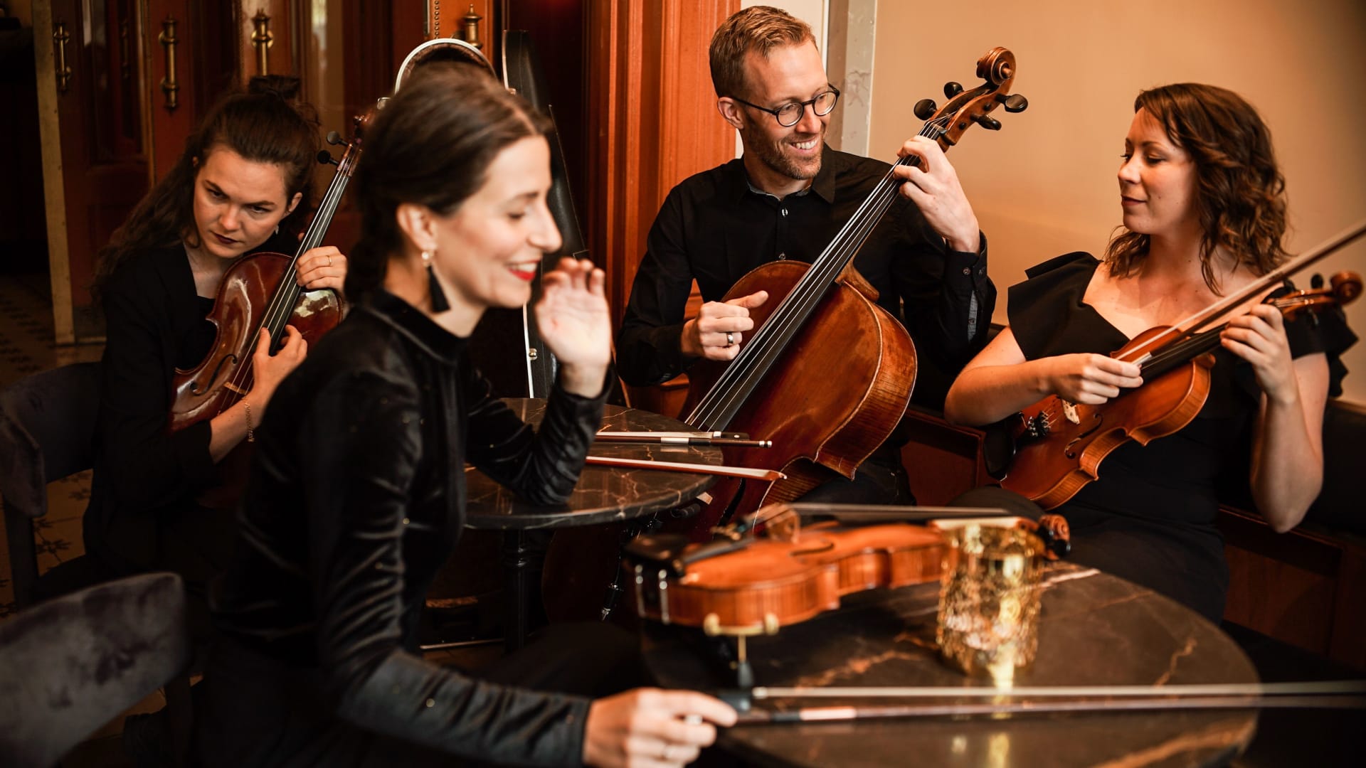 Stockholm Jazz Strings, bild 1