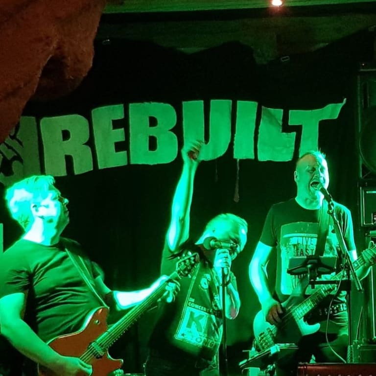 Profilbild av: ReBuilt 
