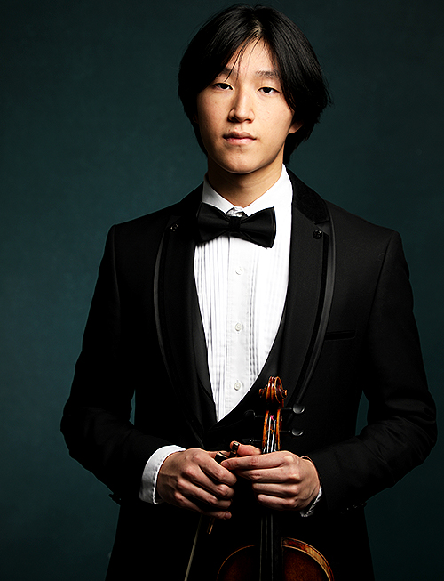 Music Institute Academy member Zak Chen