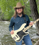 Dante Z offers Cello lessons in   Greenbrier, TN 