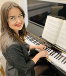 Talyn I offers Piano lessons in   Quincy, MA 