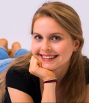 Yasmin K offers Viola lessons in   Miami, FL 