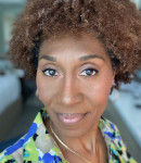 Kimberley H offers Voice lessons in   Pembroke Shores Princess Anne, VA 