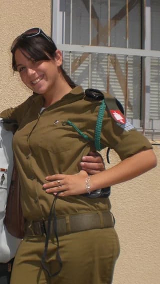 דנה לפני תהליך הירידה במשקל במותר לי דנה לפני תהליך ההרזיה במותר לי