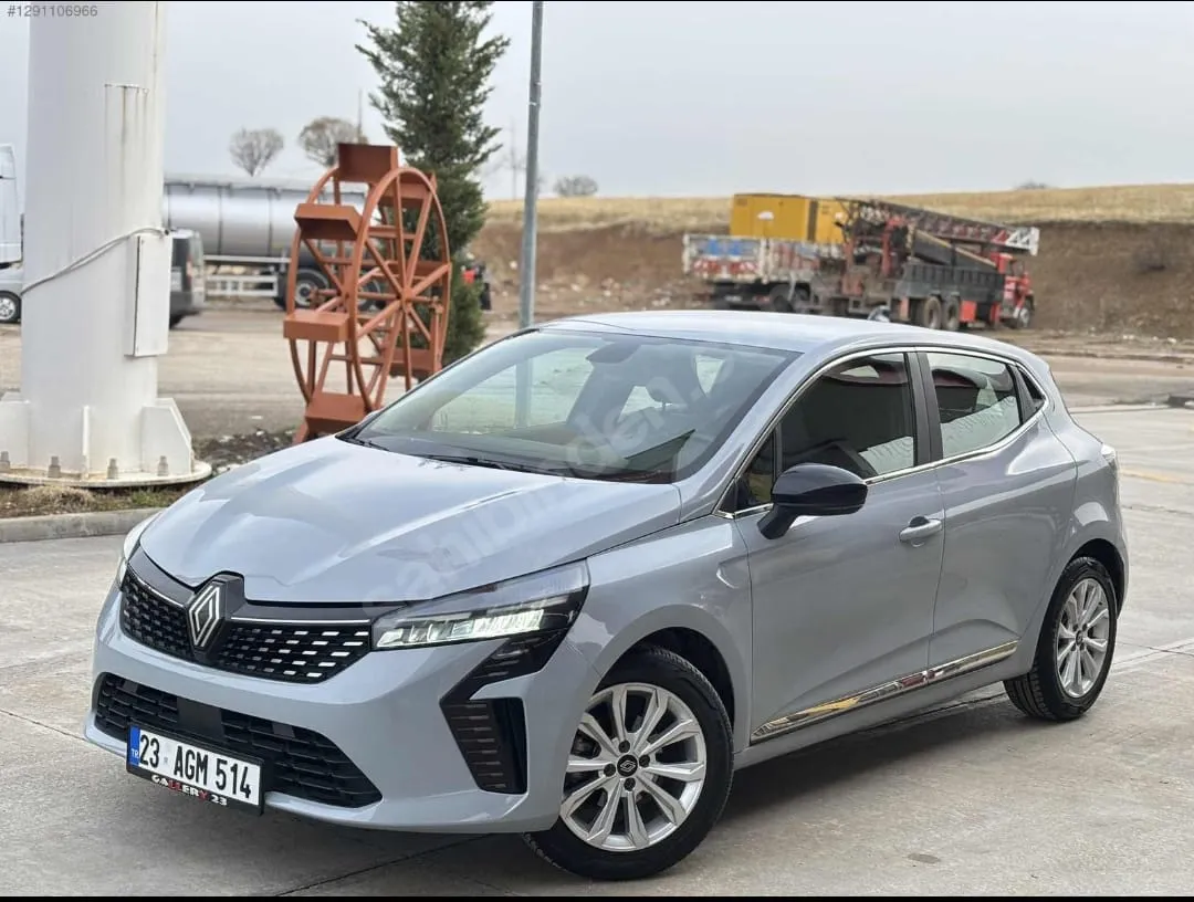 2024 MODEL CLİO 1.0 TCE OTOMOTİK BOYASIZ 53 BİN KM GSR2 FULL ÇELİK JANT  - 5