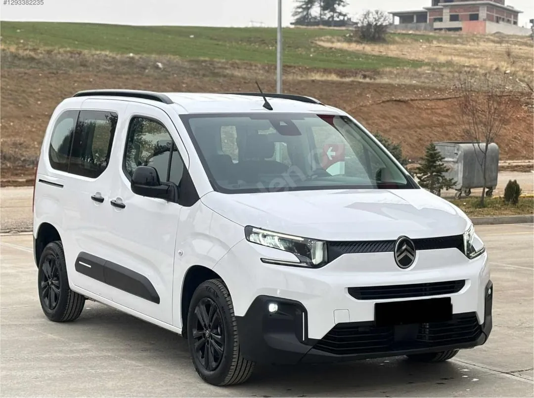 2025 MODEL BERLİNGO 1.5 BlueHDI YOU OTOMATİK HATASIZZ SIFIRRR - 5