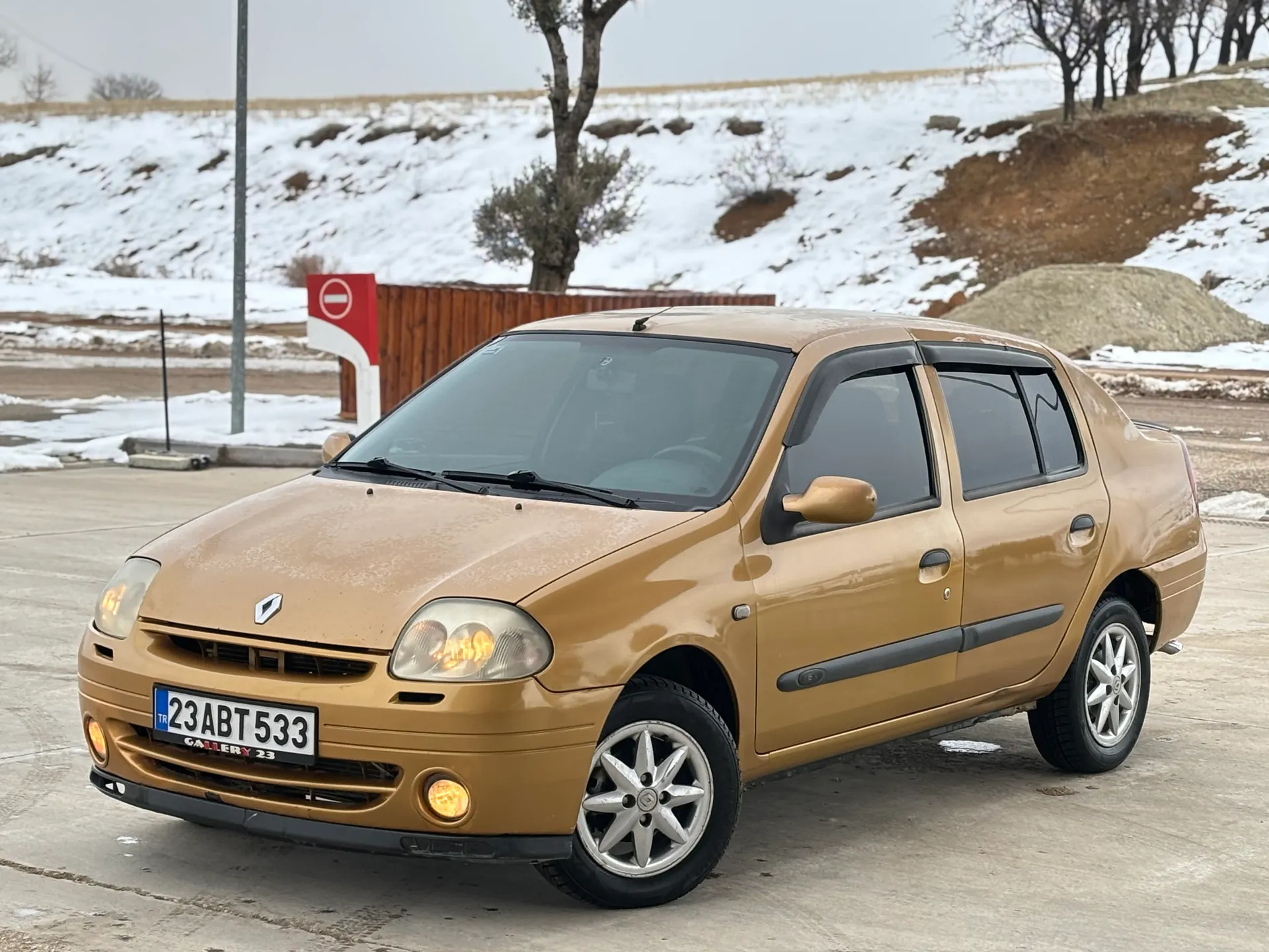 2001 CLİO 1.4 16 VALF RXT FULL KLİMALI ORJİNAL SADDECE 2 PARÇA BOYALI 252.000 KM TEMİZZ - 5