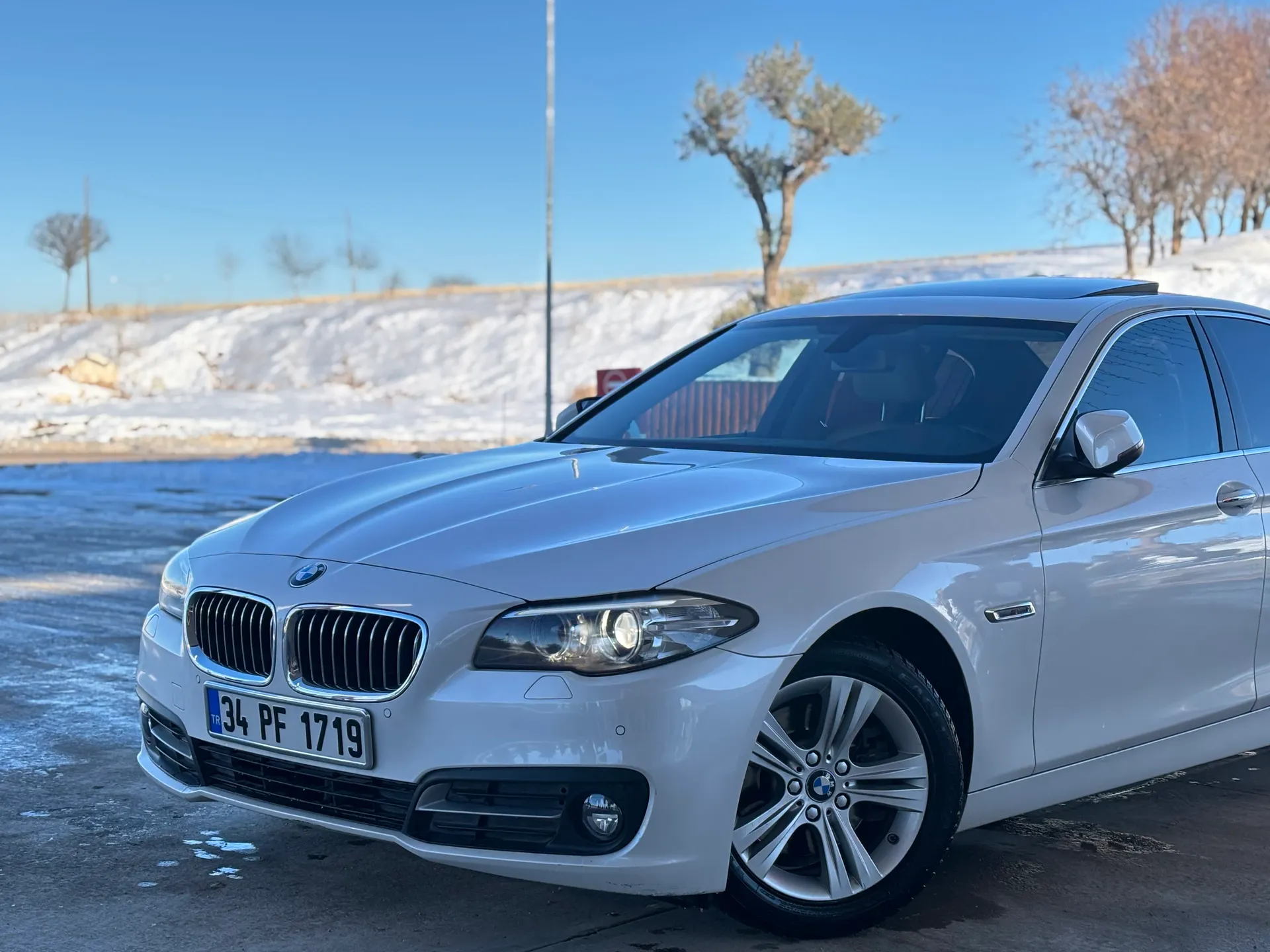 2015 5.20İ EXECUTİVE TAM DOLU BOYASIZZ SADECE 77.000KM’DE TR’DE TEK - 2