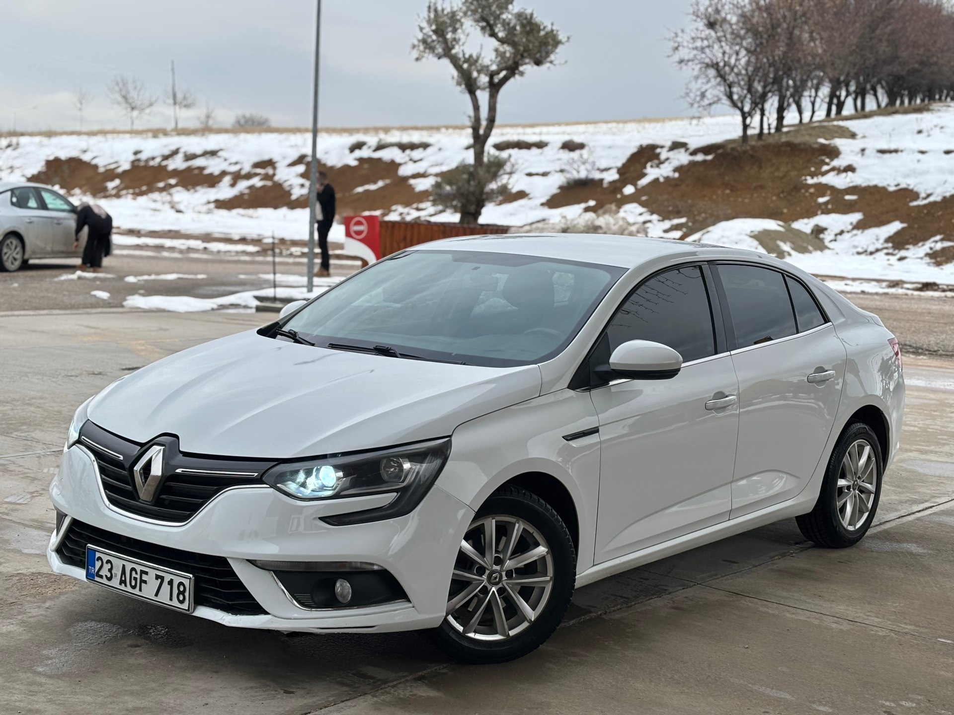 2019 MEGANE IV 1.5 DCİ OTOMATİK HATASIZZ AİLE ARACI  - 2