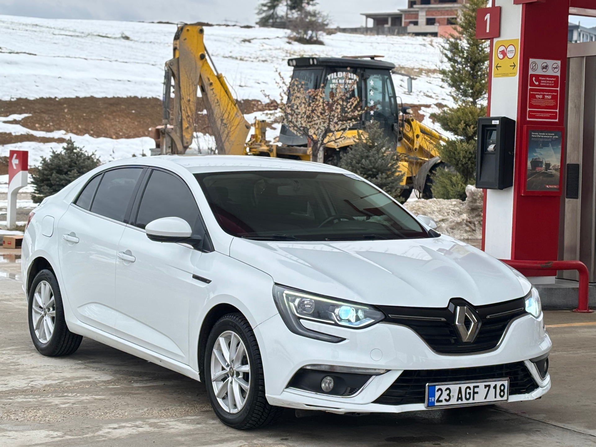 2019 MEGANE IV 1.5 DCİ OTOMATİK HATASIZZ AİLE ARACI  - 3