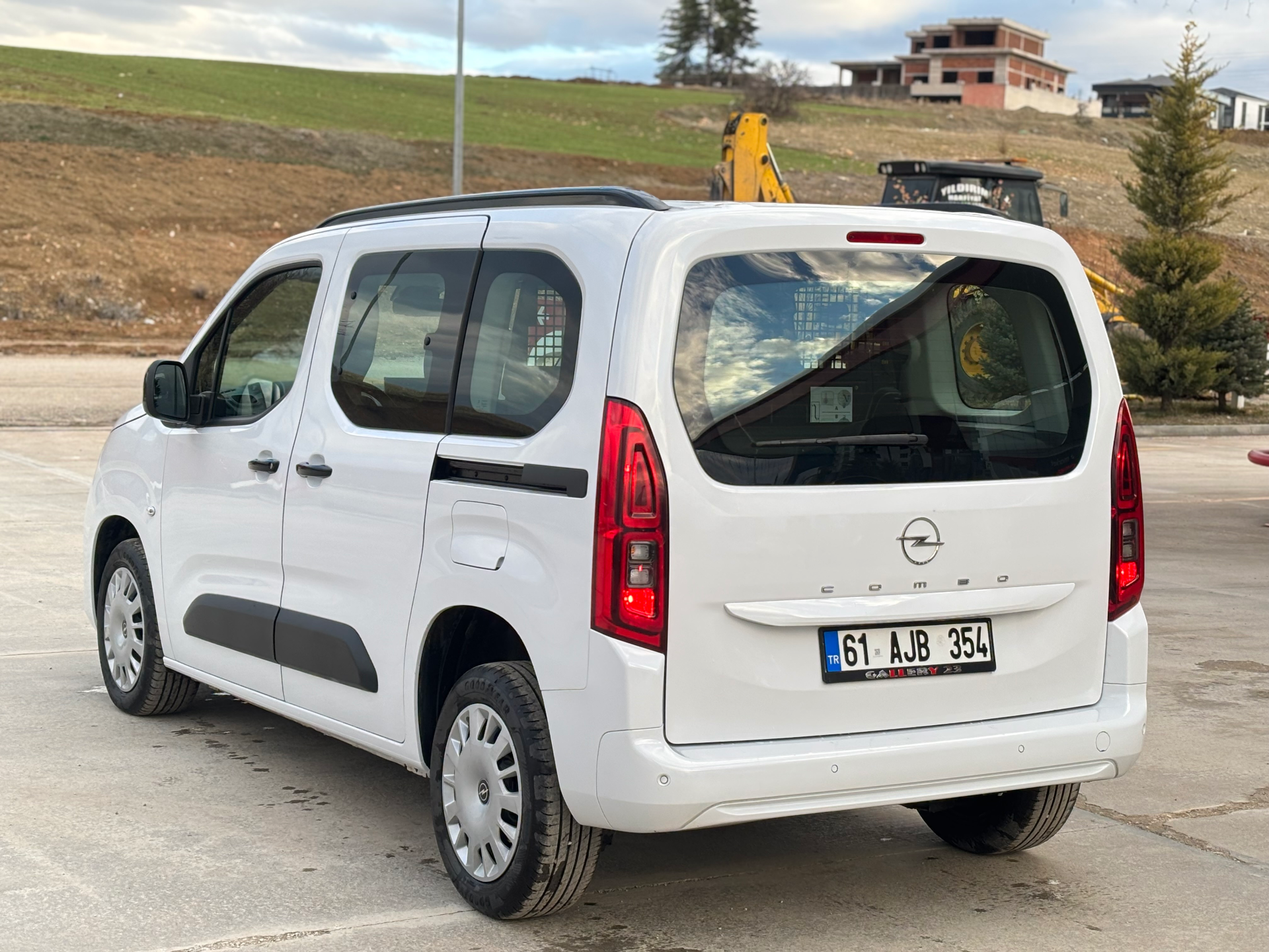 2025 OPEL COMBO 1.5 D OTOMATİK HATASIZ BOYASIZ SIFIR AYARINDA - 5