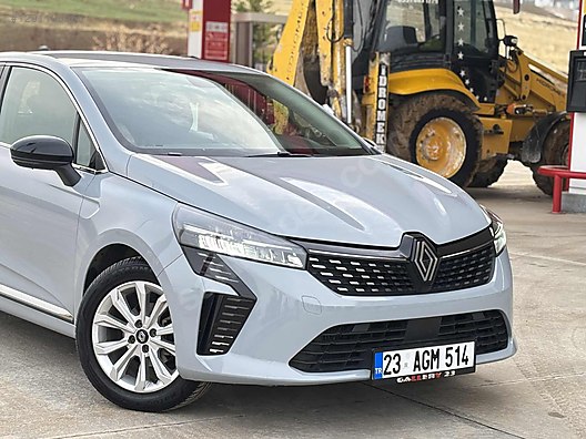 2024 CLİO 1.0 TCE OTOMATİK BOYASIZ 53BİN KM GSR2 FULL ÇELİK JANT - 2