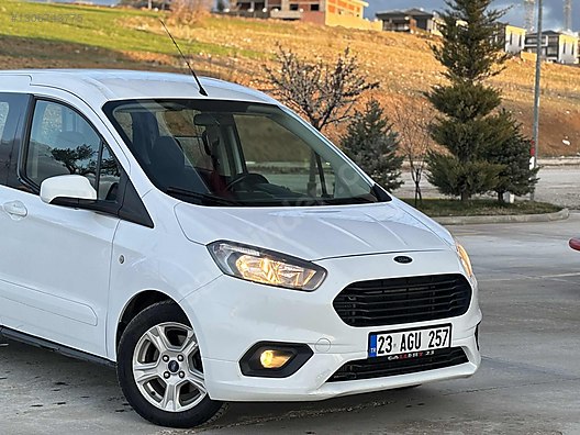 2022 COURIER 1.5 TDCİ DELUXE 100'LÜK HATASIZZ AYARINDA 154.000KM - 2