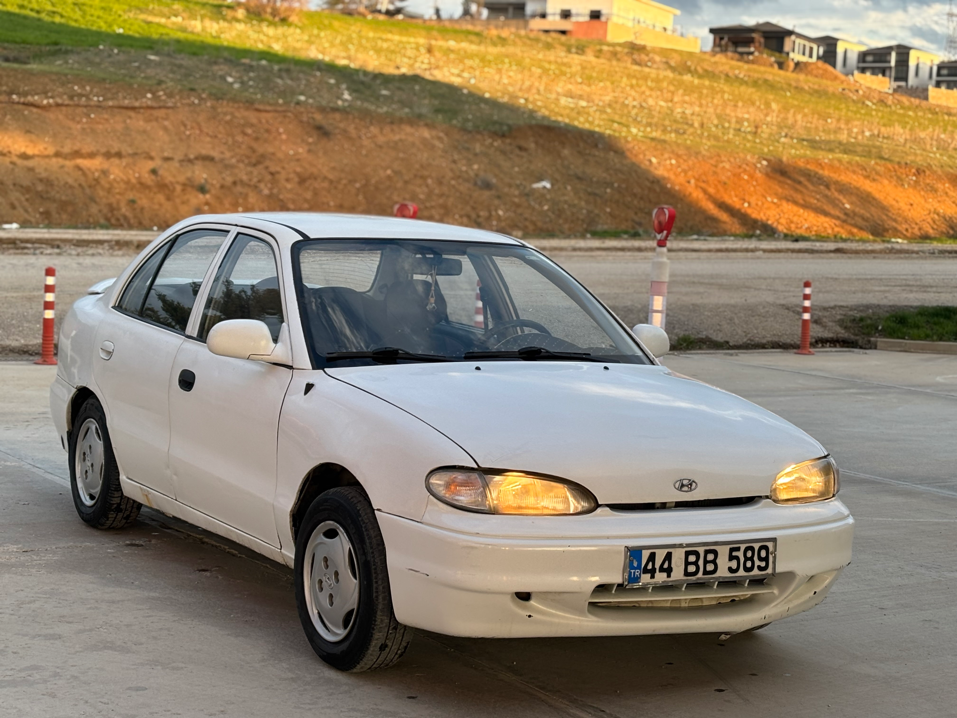 1997 ACCENT 1.5 LPG TEMİZ UYGUN FİYATLI AİLE ARACI MUAYENE SIFIR  - 5