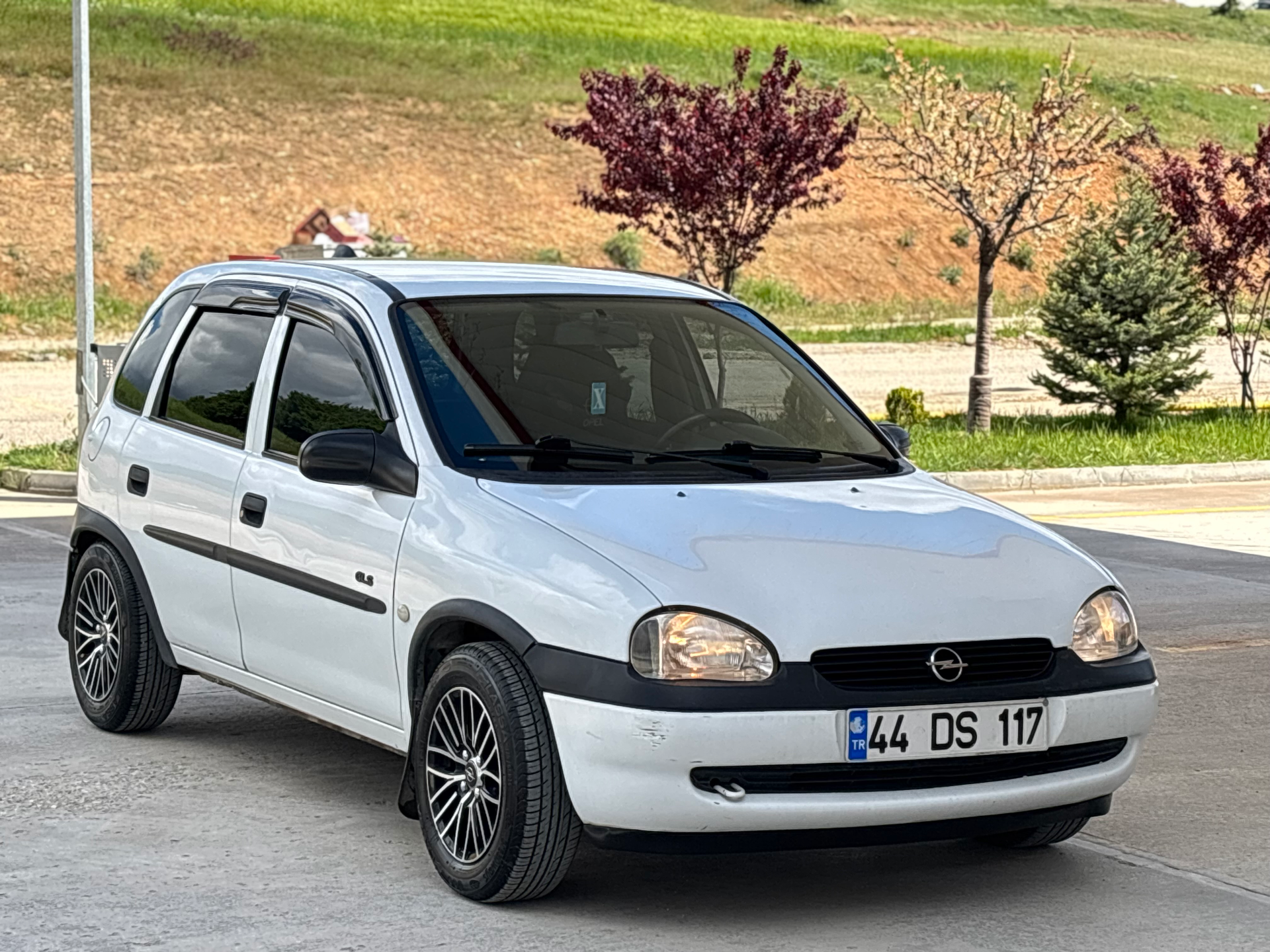 1999 CORSA FUL ORJİNAL 227.000 KM ÇOK TEMİZ MASRAFSIZ EXTRALI - 3