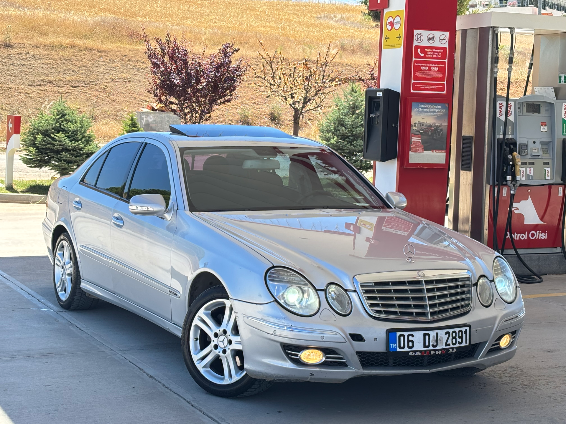 2010 MERCEDES E 220 CDI 225.000KM OTOMATİK SUNROOF FULL ÇOK TEMİZ EMSALSİZ TEMİZLİKTE - 3
