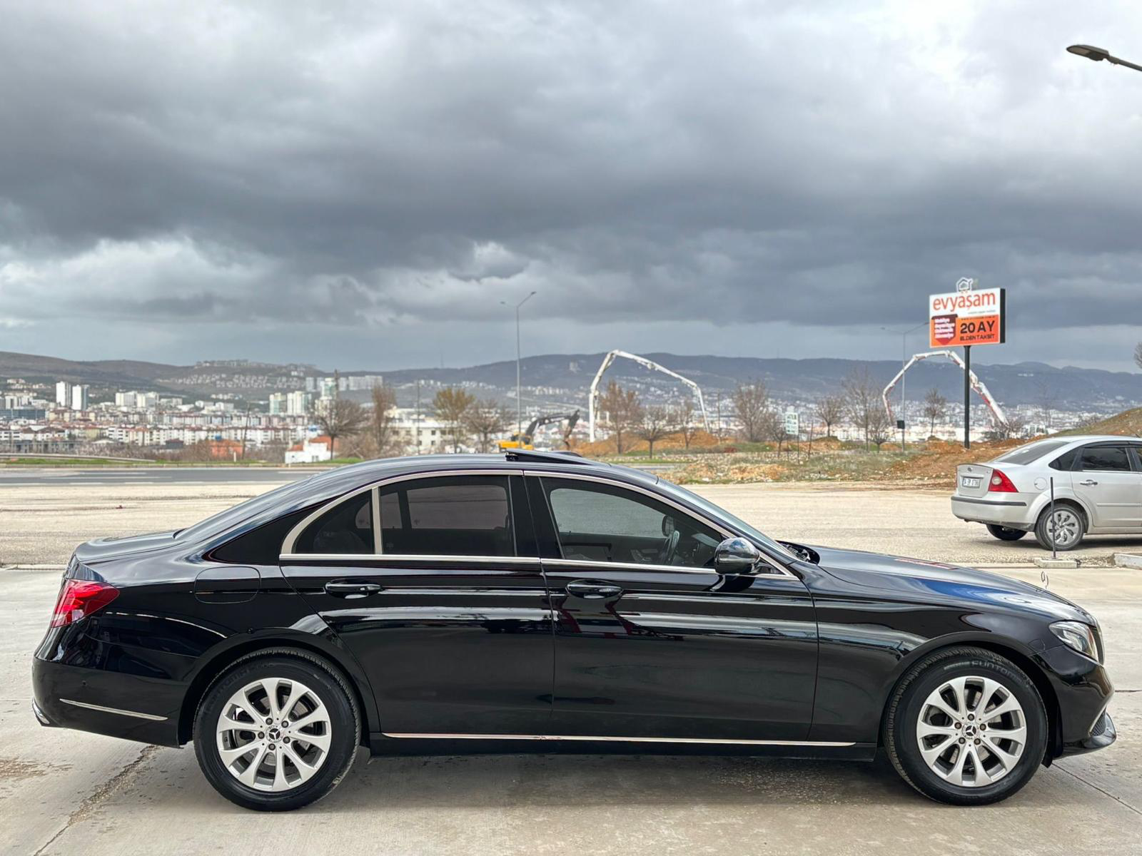 2017 MODEL MERCEDES E220d 4 MATİC EXCLUSİVE HATASIZZ TEK EL FULL - 2