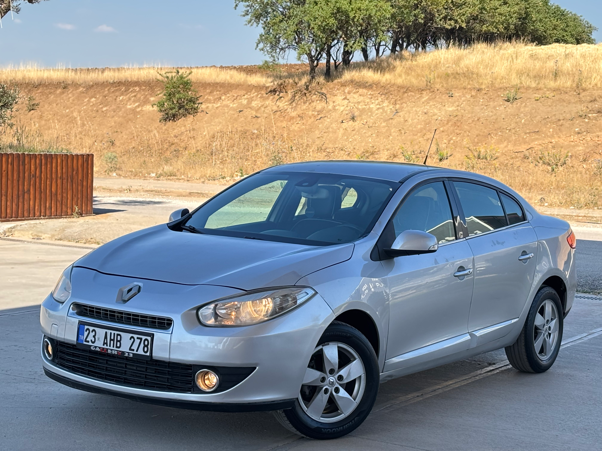 2012 OTOMATİK FLUENCE 1.5 DCİ DYNAMIC FULL ÇOK TEMİZ TÜM BAKIMLARI YENİ - 2