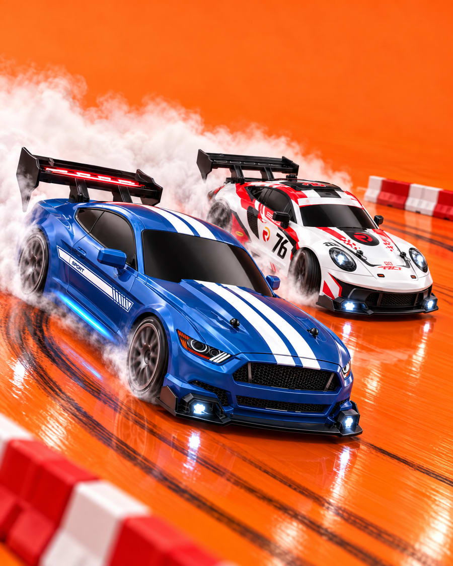 Dwa auta Driftzy PRO w tandemowym drifcie